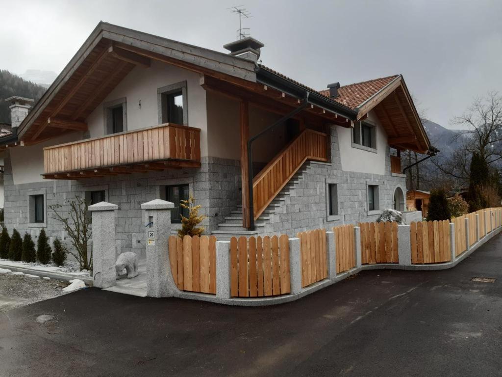 B&B Casa Il Sasso 핀졸로 외부 사진