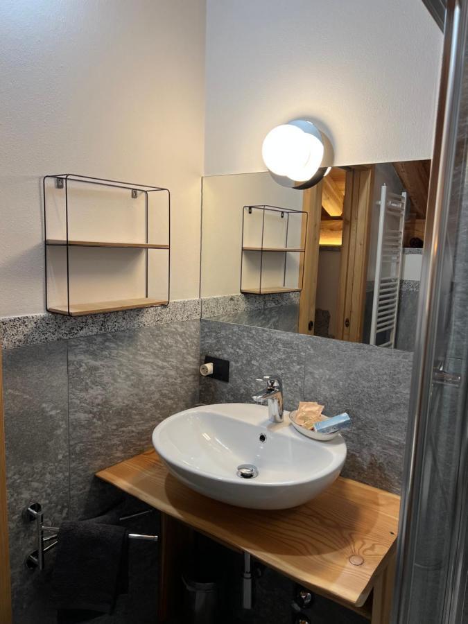 B&B Casa Il Sasso 핀졸로 외부 사진