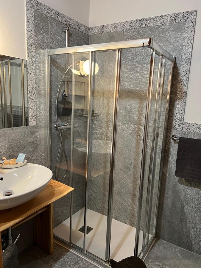 B&B Casa Il Sasso 핀졸로 외부 사진